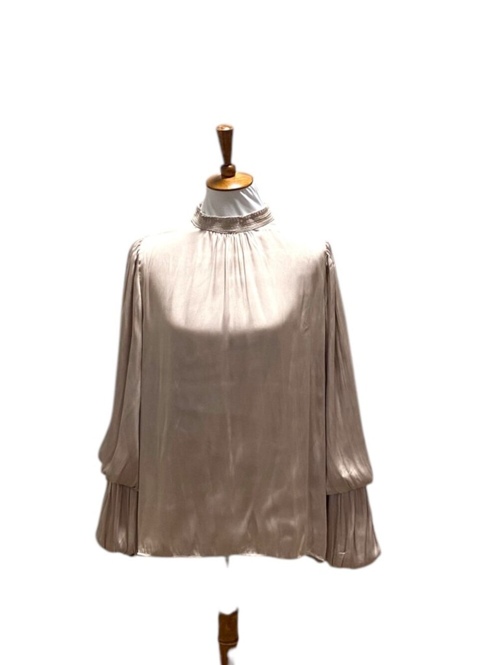 Carmen by Carmen Marc Valvo Satin Blouse Champagne Size XL Special Occasion Boho - Picture 2 of 15